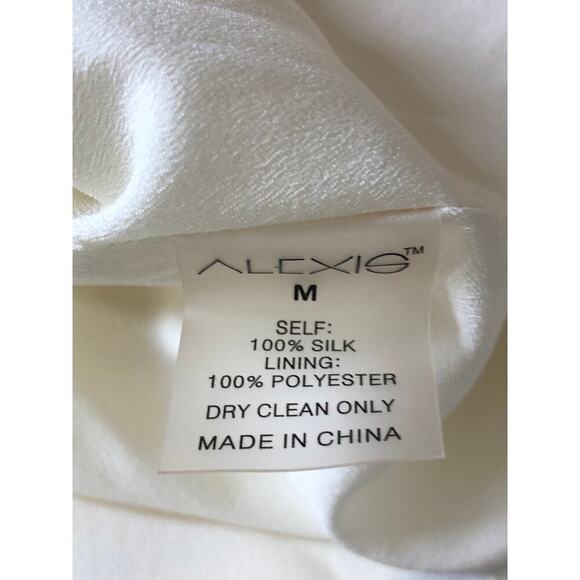 Alexis Wesley Dress One Shoulder Cape Sleeve Mini Blouson 100% Silk Cream Medium - Picture 9 of 10